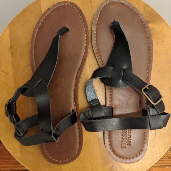 Mossimo Women's Black Sandals - Picture 2 of 3